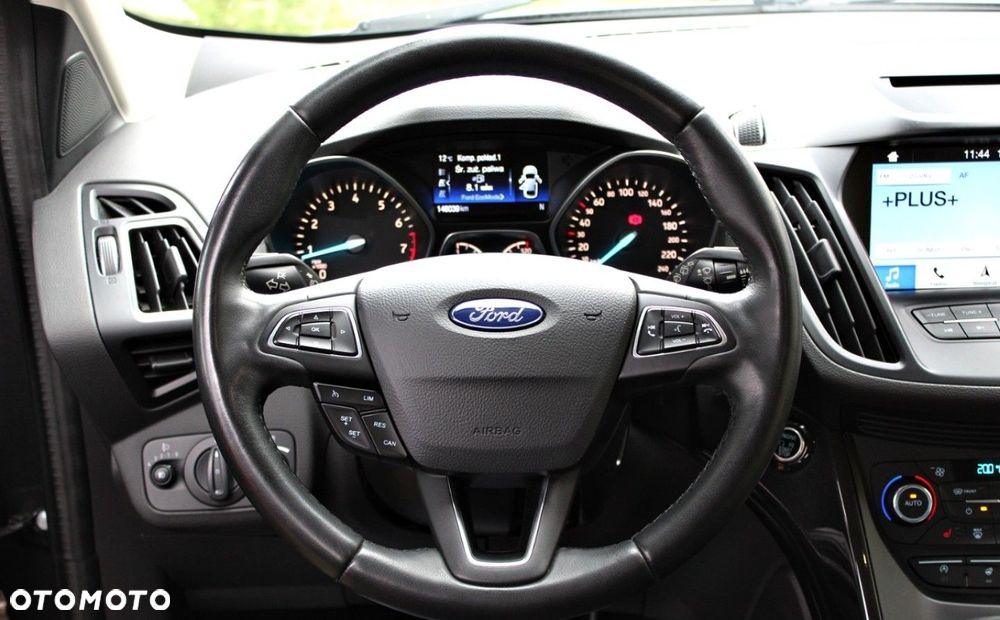 Ford Kuga - 22