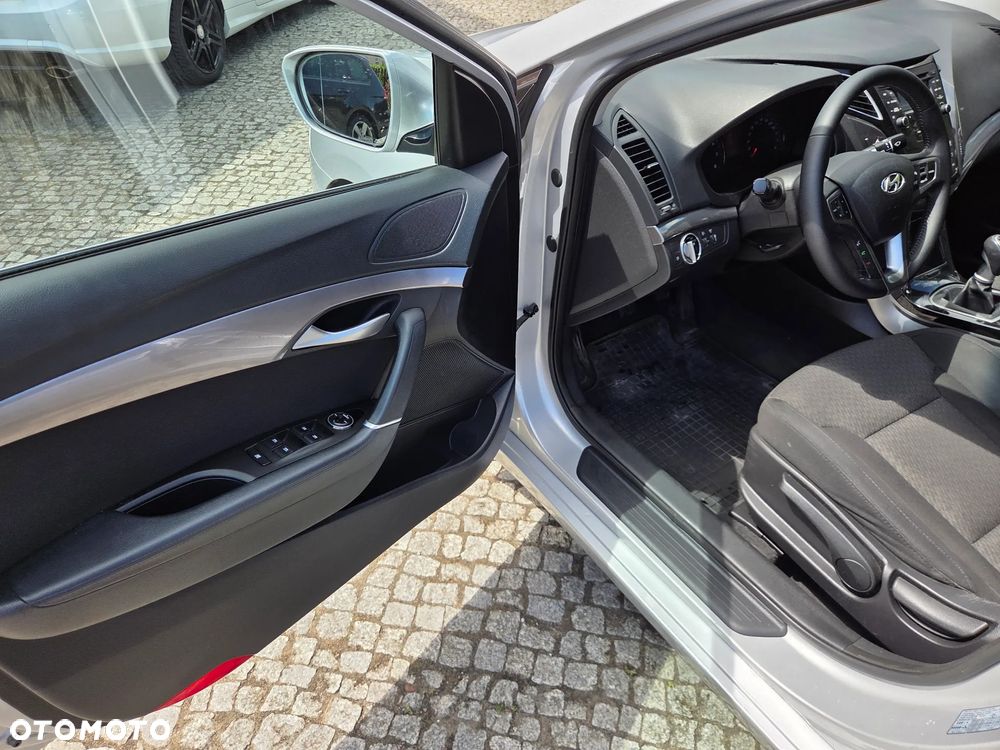 Hyundai i40 1.6 Comfort - 8