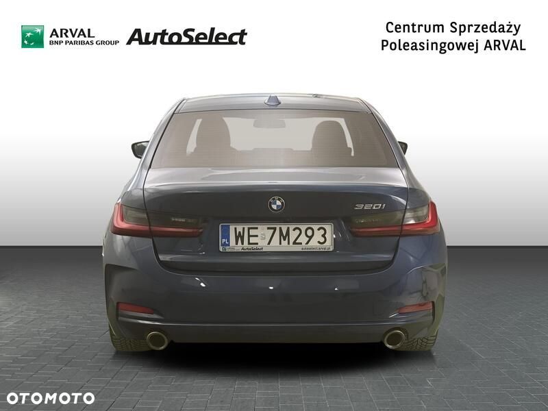 BMW Seria 3 320i sport - 5