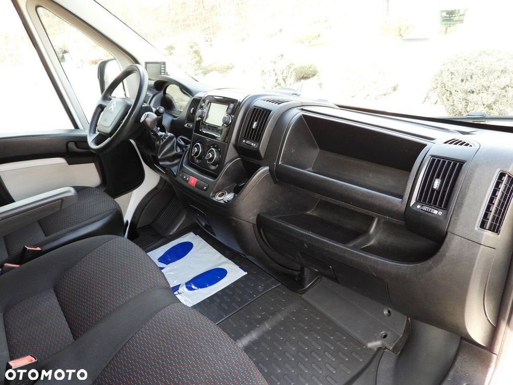 Citroën JUMPER KONTENER WINDA 8 PALET TEMPOMAT KLIMATYZACJA  165KM - 37