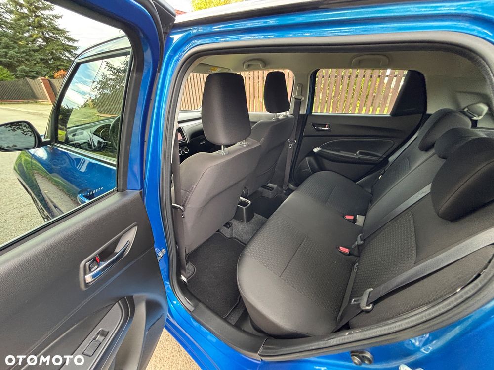 Suzuki Swift 1.2 Dualjet Hybrid CVT Comfort - 17