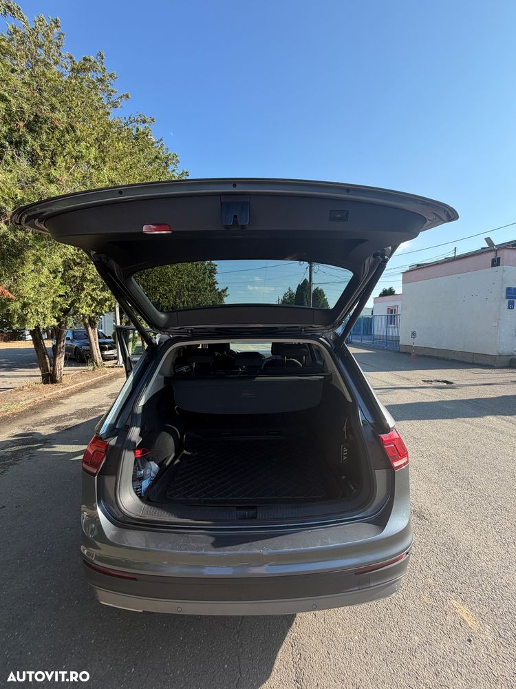 Volkswagen Tiguan - 7