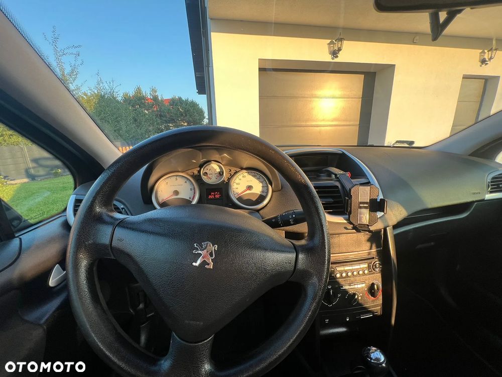 Peugeot 207 1.6 HDi 16V Sporty - 21