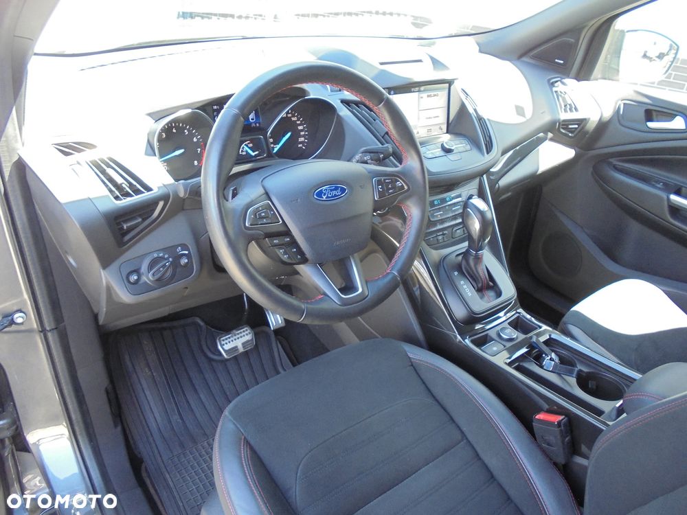 Ford Kuga - 15