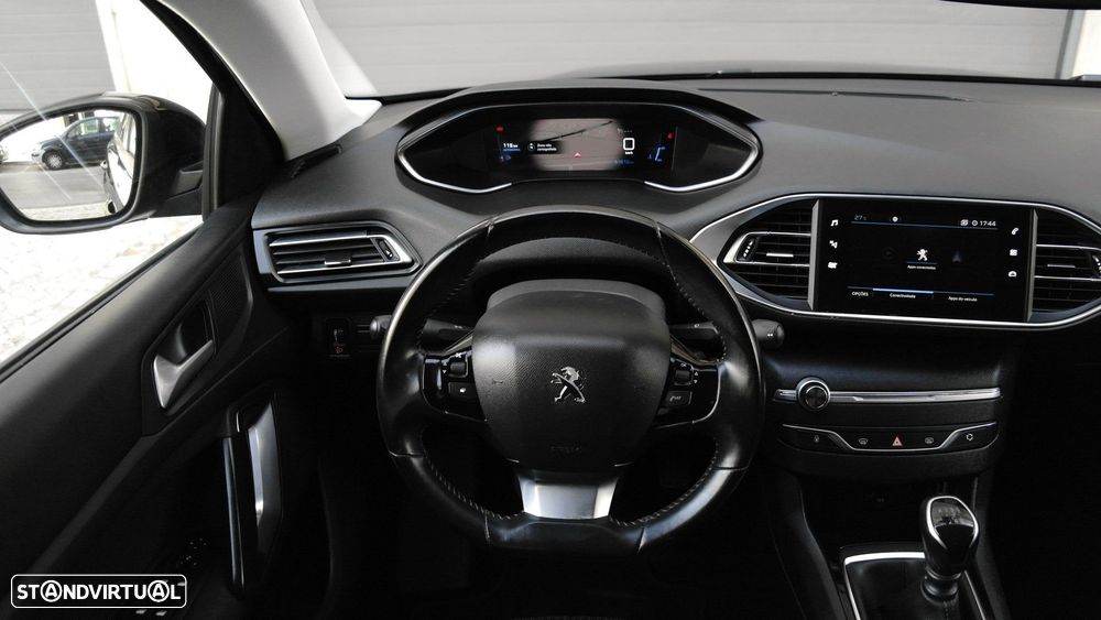 Peugeot 308 1.2 PureTech Style - 34