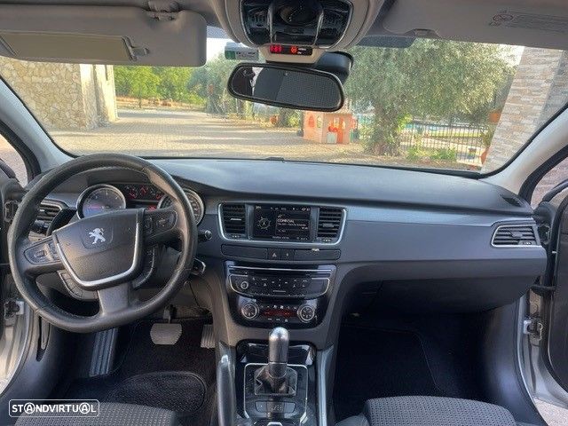 Peugeot 508 SW e-HDi FAP 110 EGS6 Active - 3