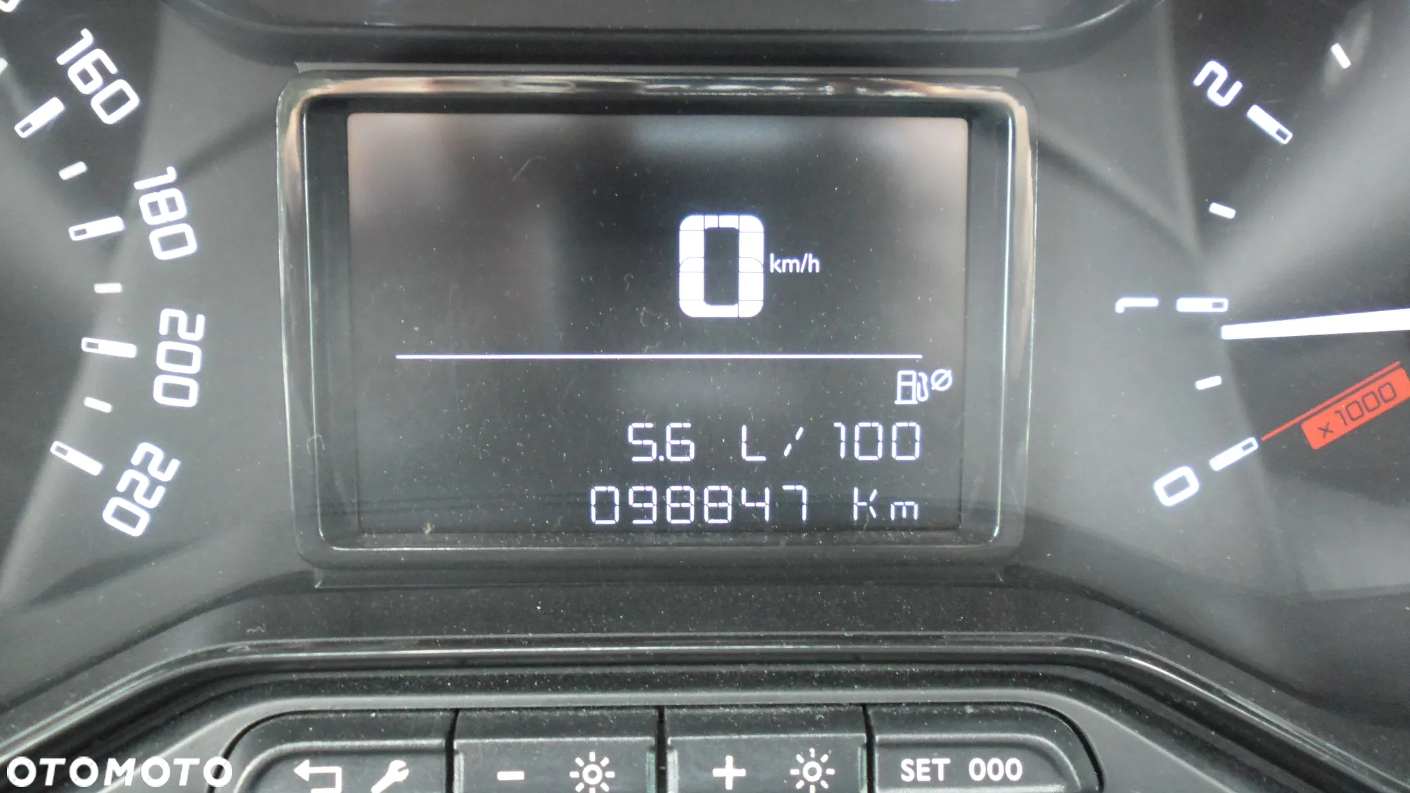 Citroën C3 1.6 BlueHDi Shine S&S - 12