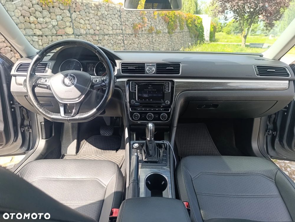 Volkswagen Passat 1.8 TSI BMT Highline DSG - 14