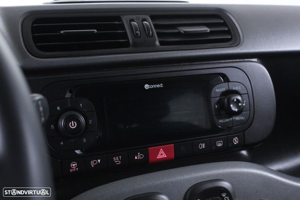 Fiat Panda 1.0 Hybrid City Life - 26