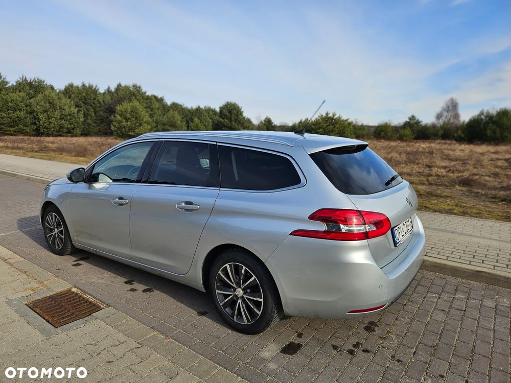 Peugeot 308 - 5