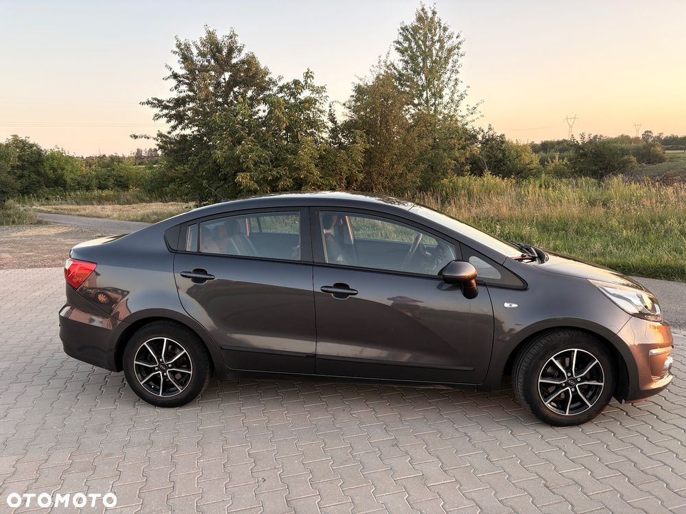 Kia Rio 1.2 M - 2