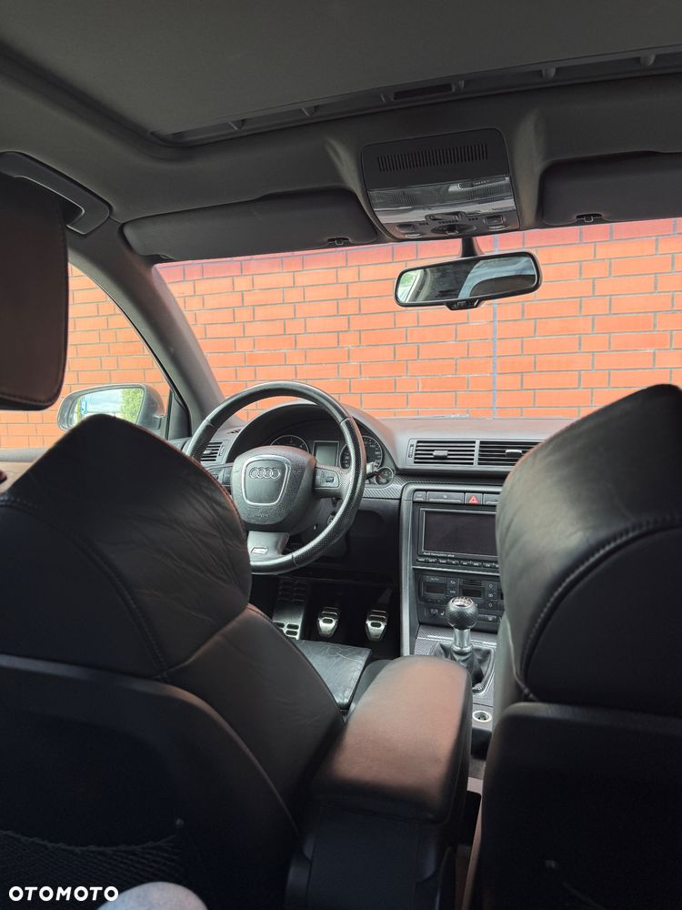 Audi A4 Avant 3.0 TDI DPF quattro - 26