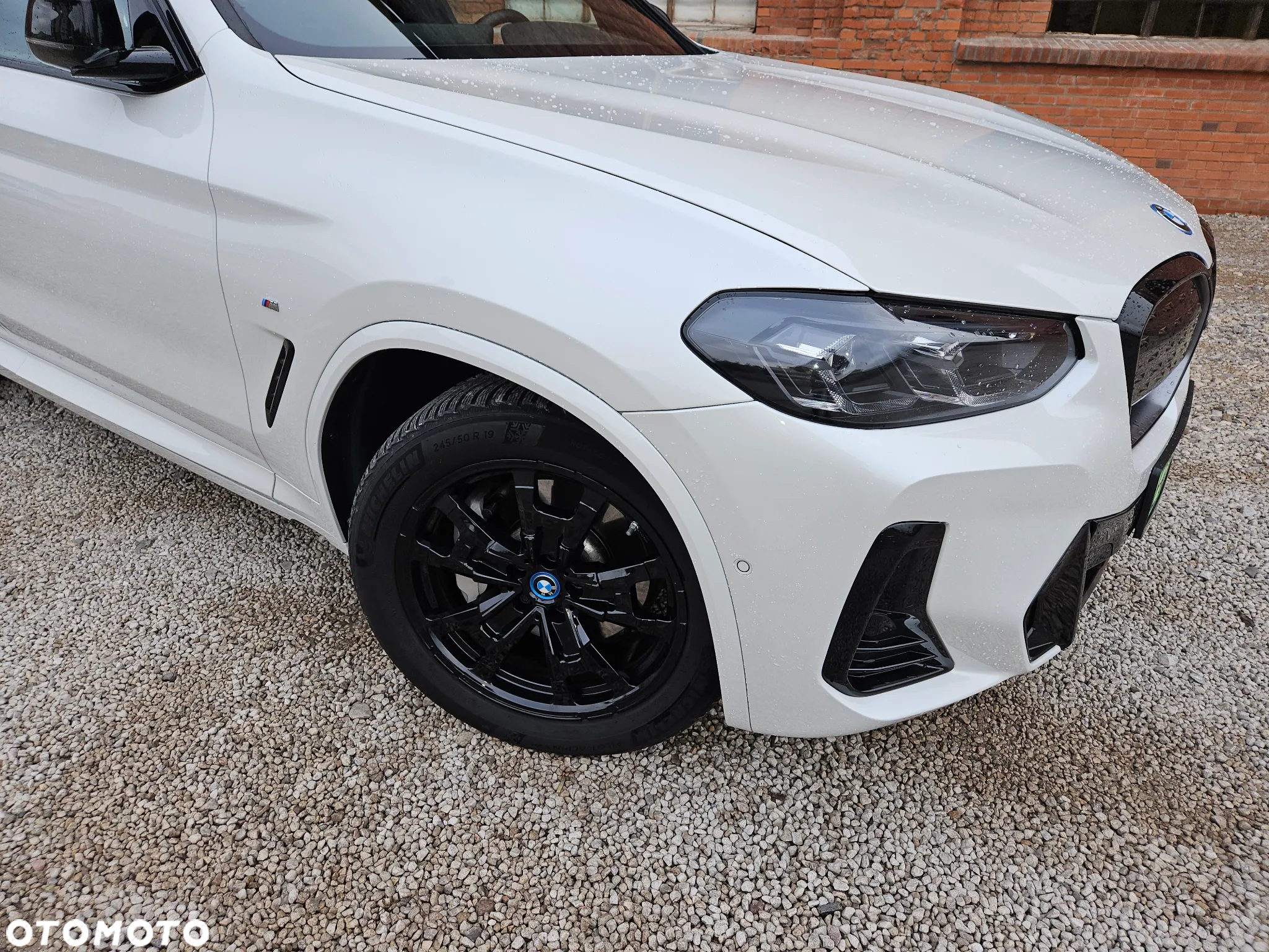 BMW iX3 Impressive - 2