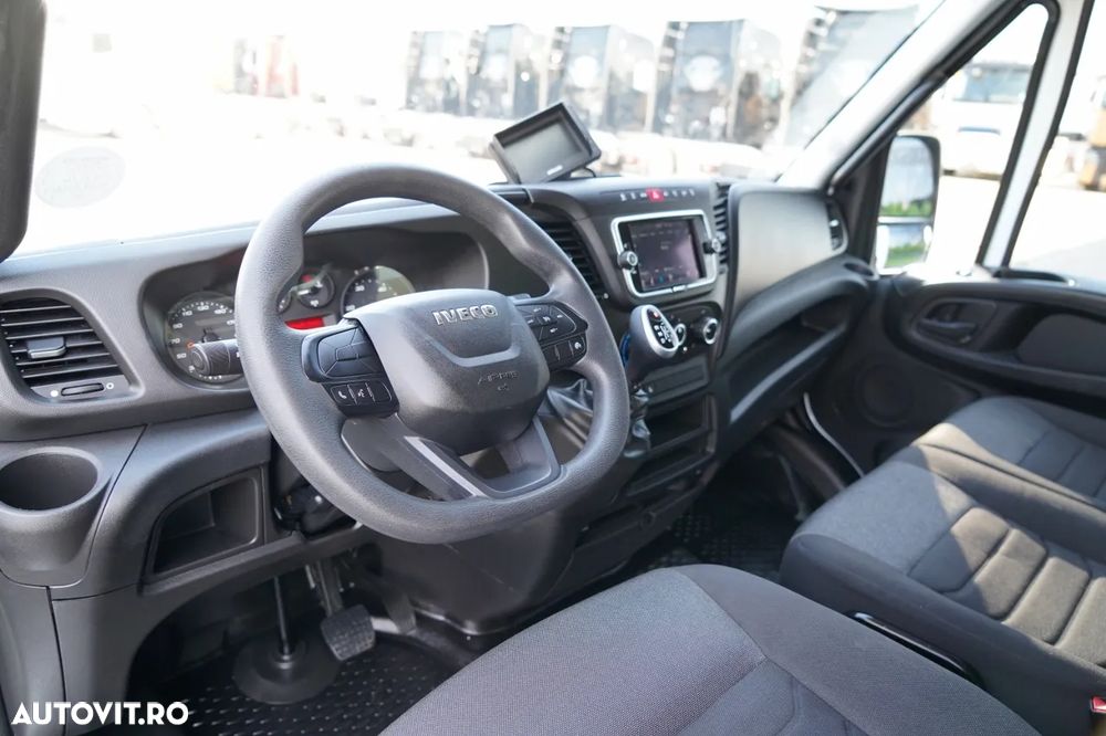 Iveco DAILY 35-160 / CONTAINER - 4,3 M / DHOLLANDIA LIFT - 750 KG / 3 LOCURI / DOUĂ / IMPORTAT / - 24
