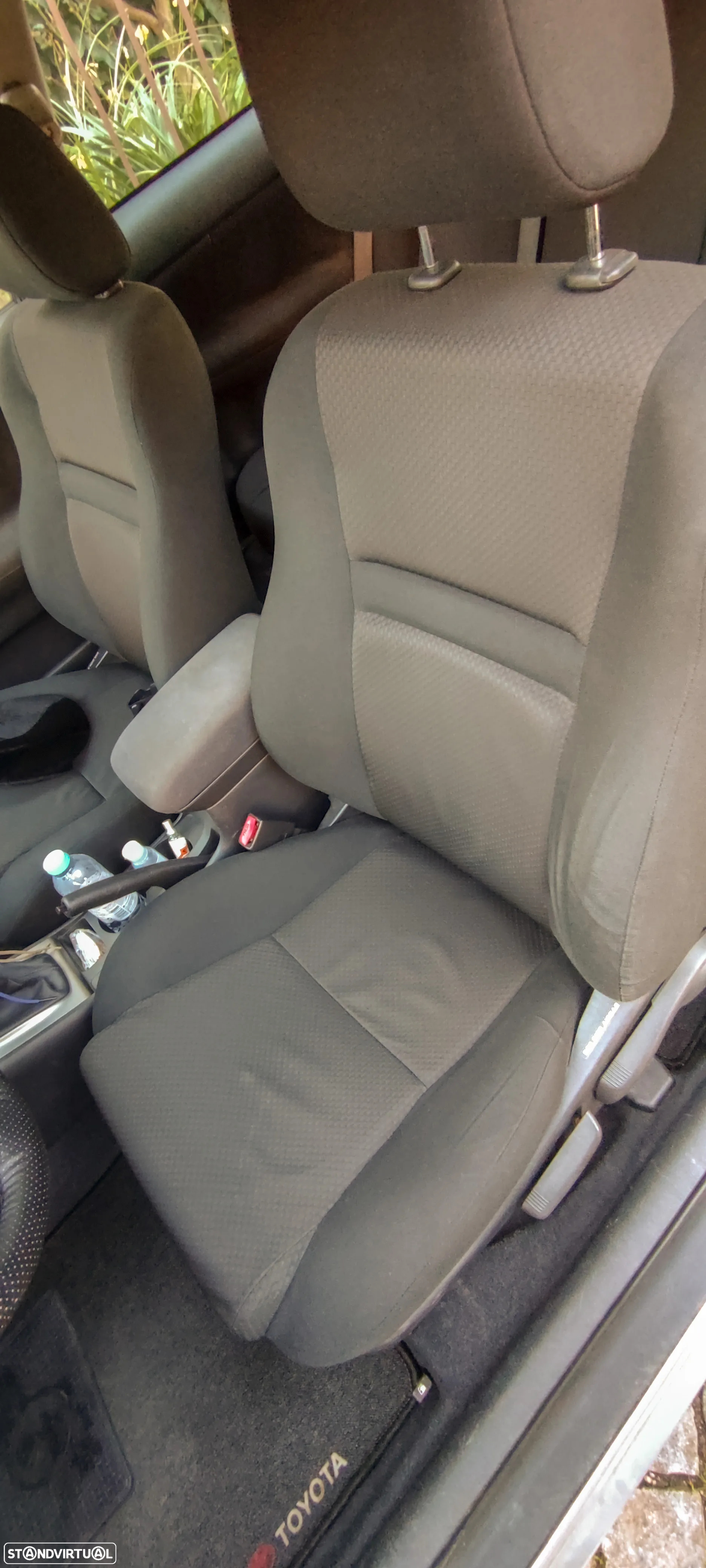 Toyota Corolla 1.4 Terra AC - 12