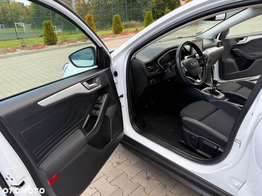 Ford Focus 1.5 EcoBlue Start-Stopp-System COOL&CONNECT - 20
