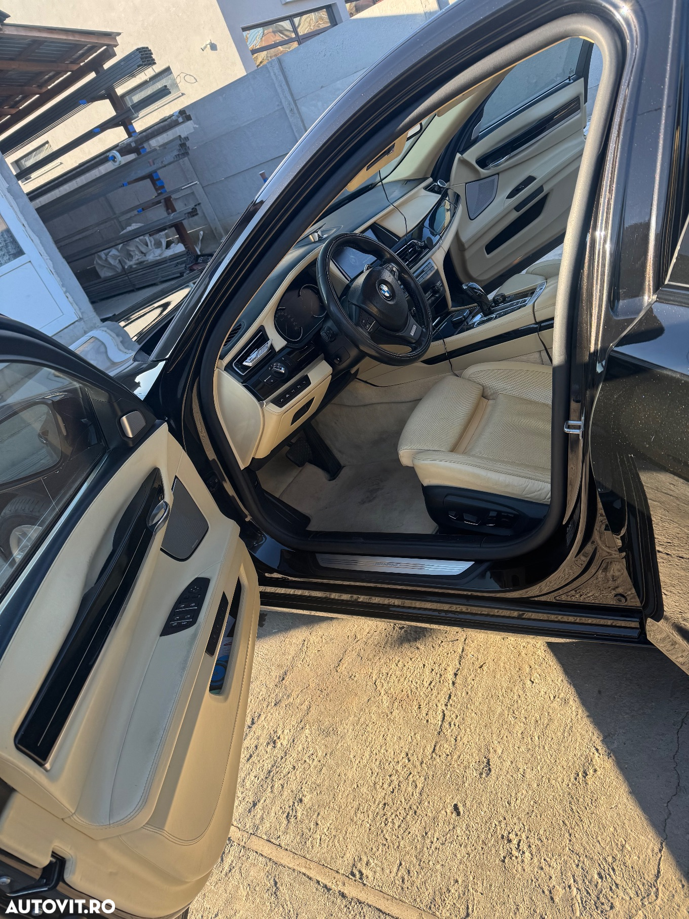 BMW Seria 7 750Ld xDrive - 16