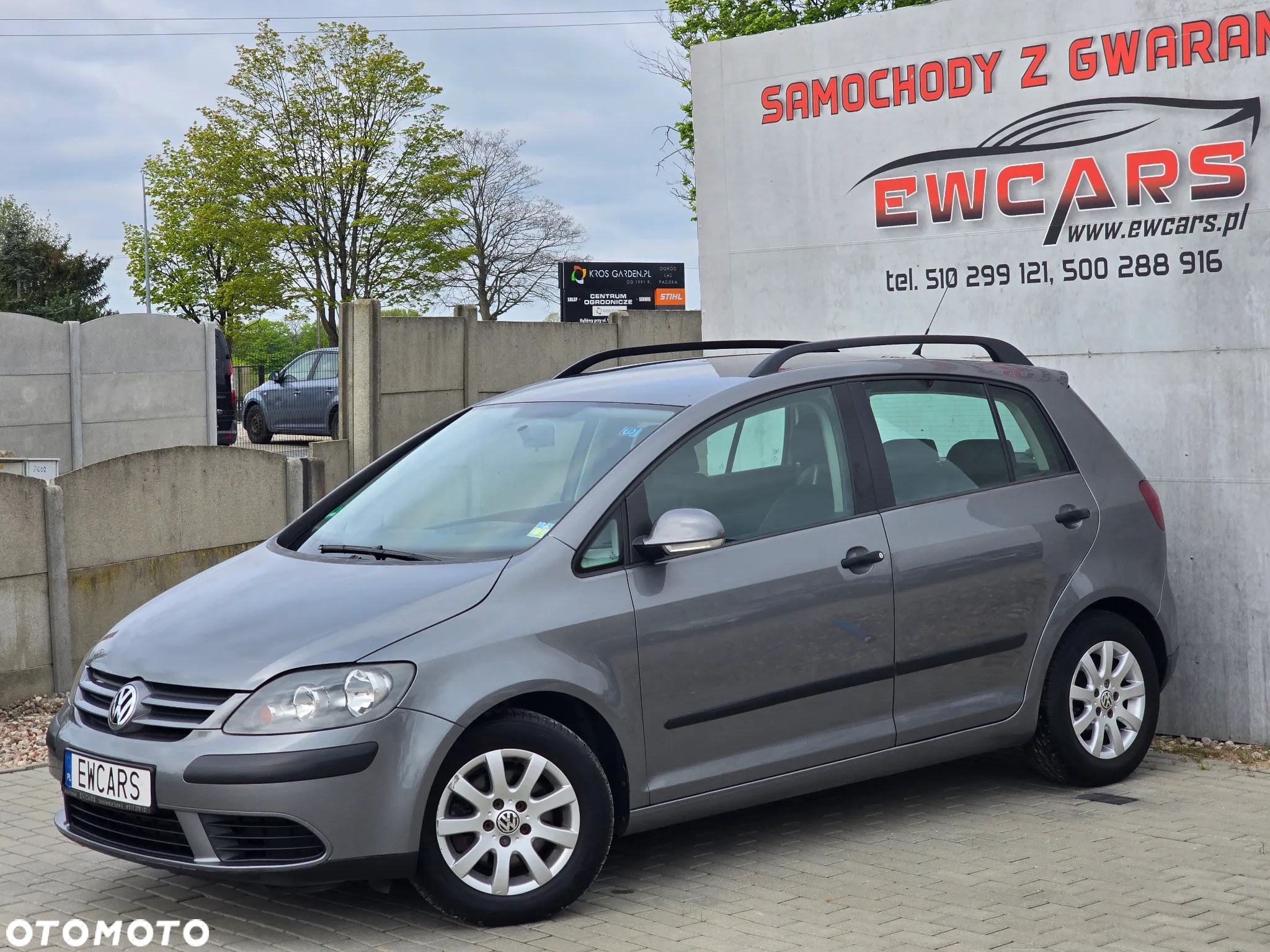 Volkswagen Golf Plus 1.9 TDI Trendline DSG - 16