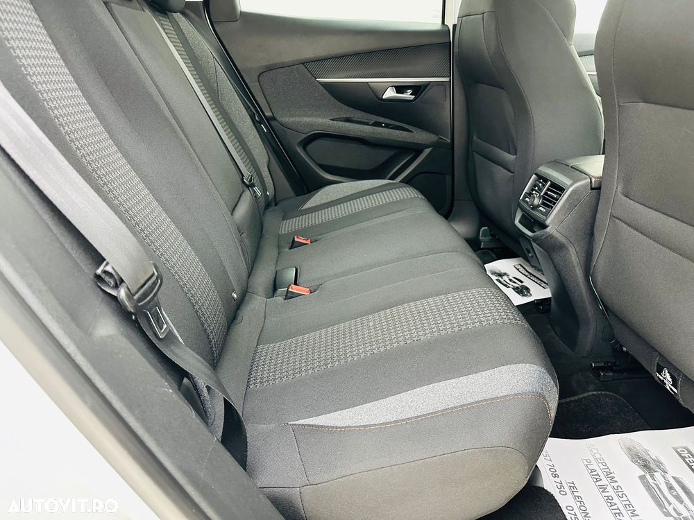 Peugeot 3008 - 21