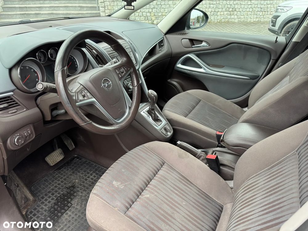 Opel Zafira 1.4 T Cosmo - 10
