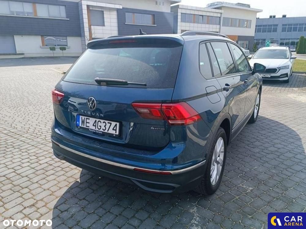 Volkswagen Tiguan - 4