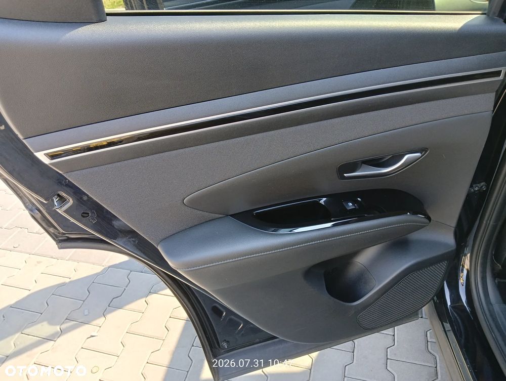 Hyundai Tucson 1.6 T-GDi HEV Smart 2WD - 36