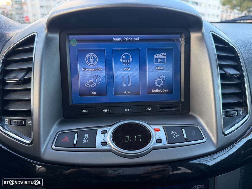 Chevrolet Captiva 2.2 VCDi Seven Xtreme 164g 7L - 36