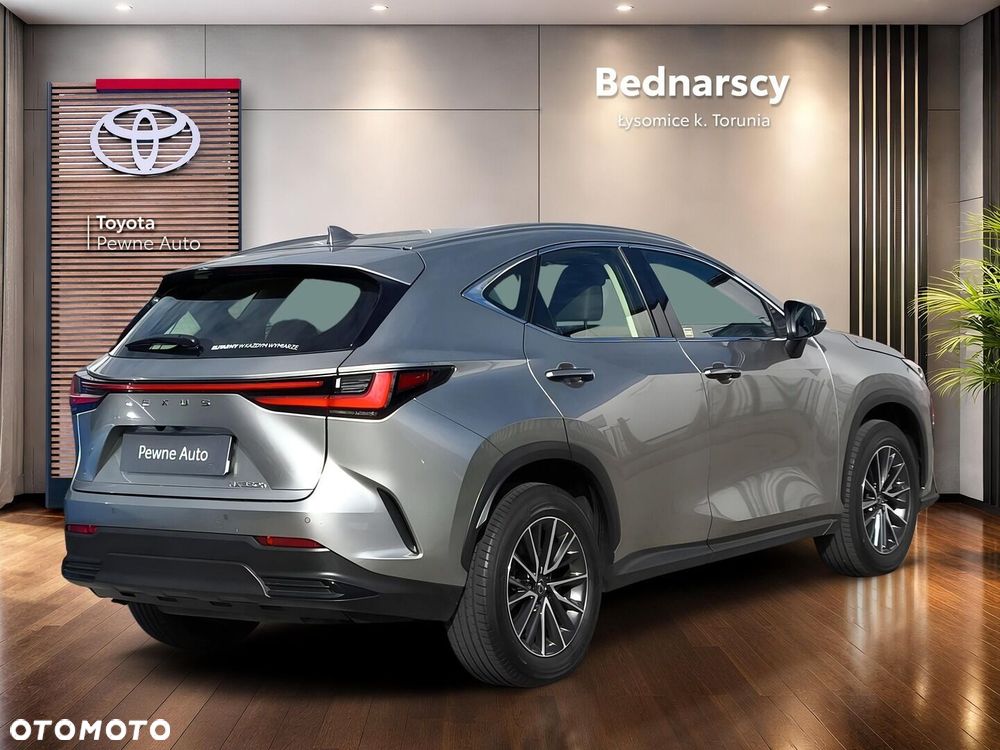 Lexus NX 350h Business AWD - 6
