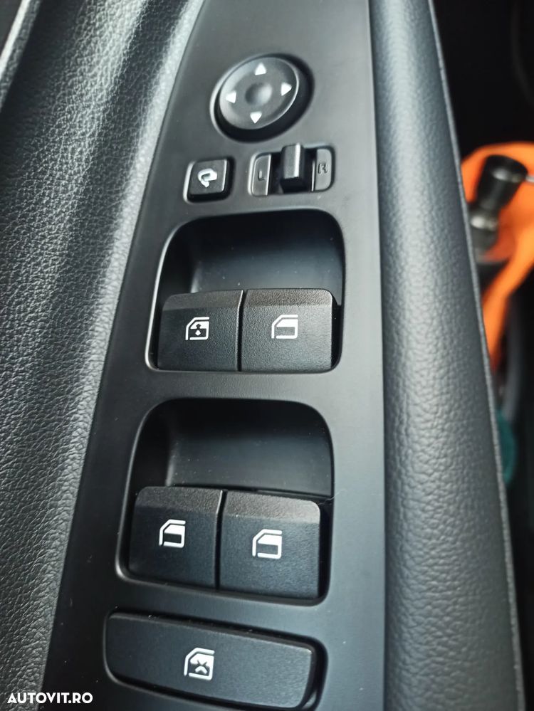 Hyundai i20 1.0 l T-GDi M-Hybrid 100CP 7DCT 5DR Led Line - 11