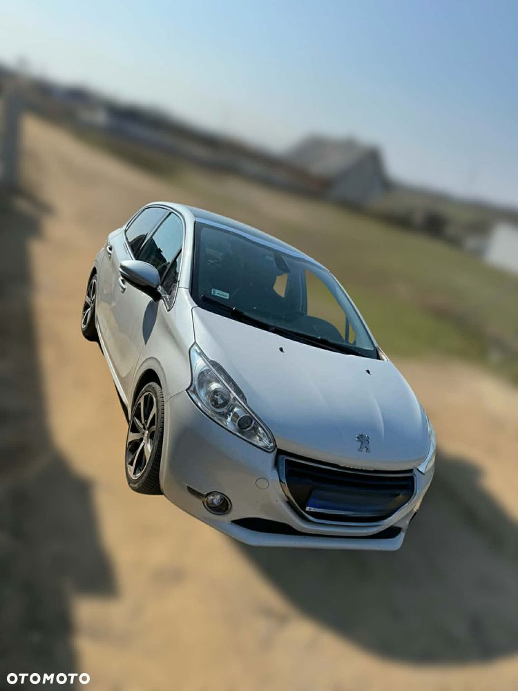 Peugeot 208 e-HDi FAP 92 Stop&Start Allure - 5