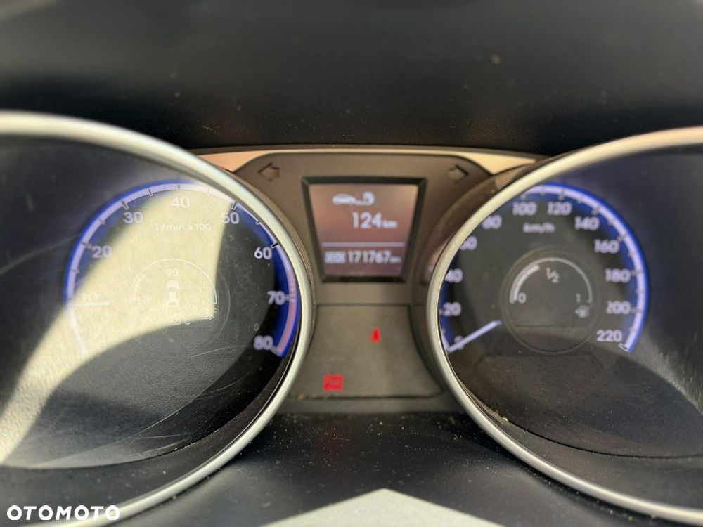 Hyundai ix35 2.0 4WD Premium - 18