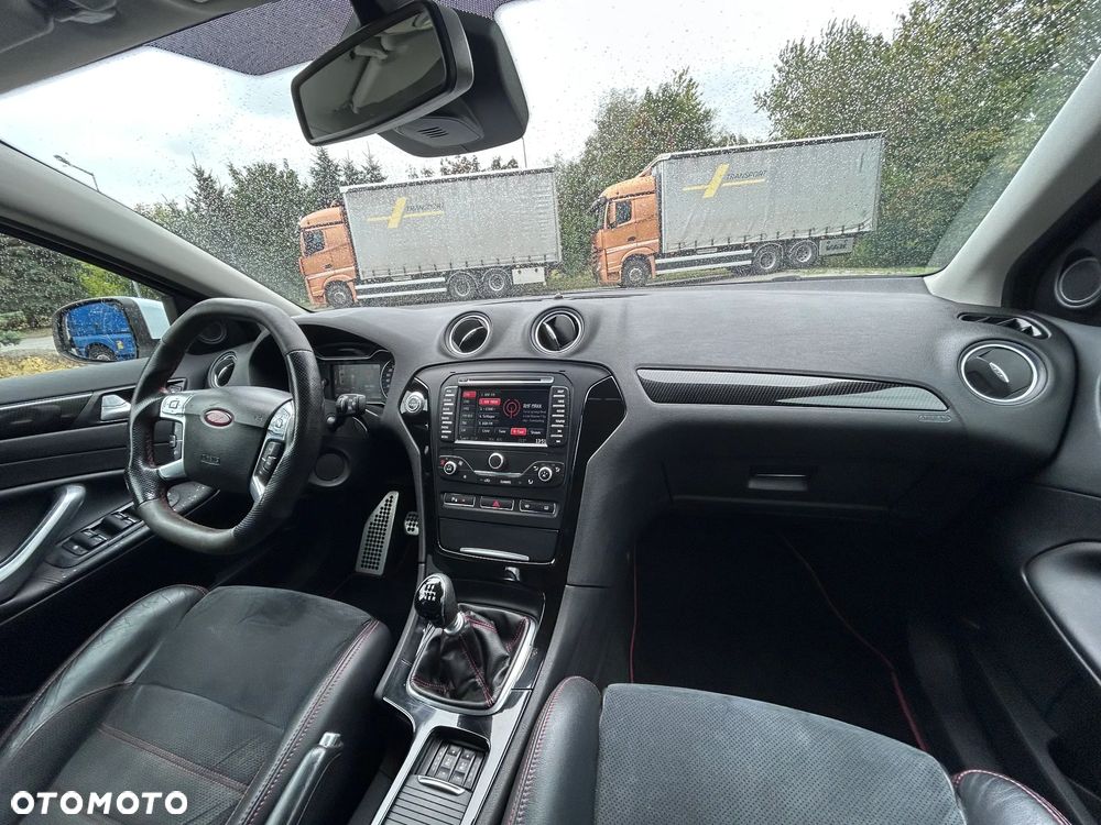 Ford Mondeo 2.2 TDCi Titanium S - 24