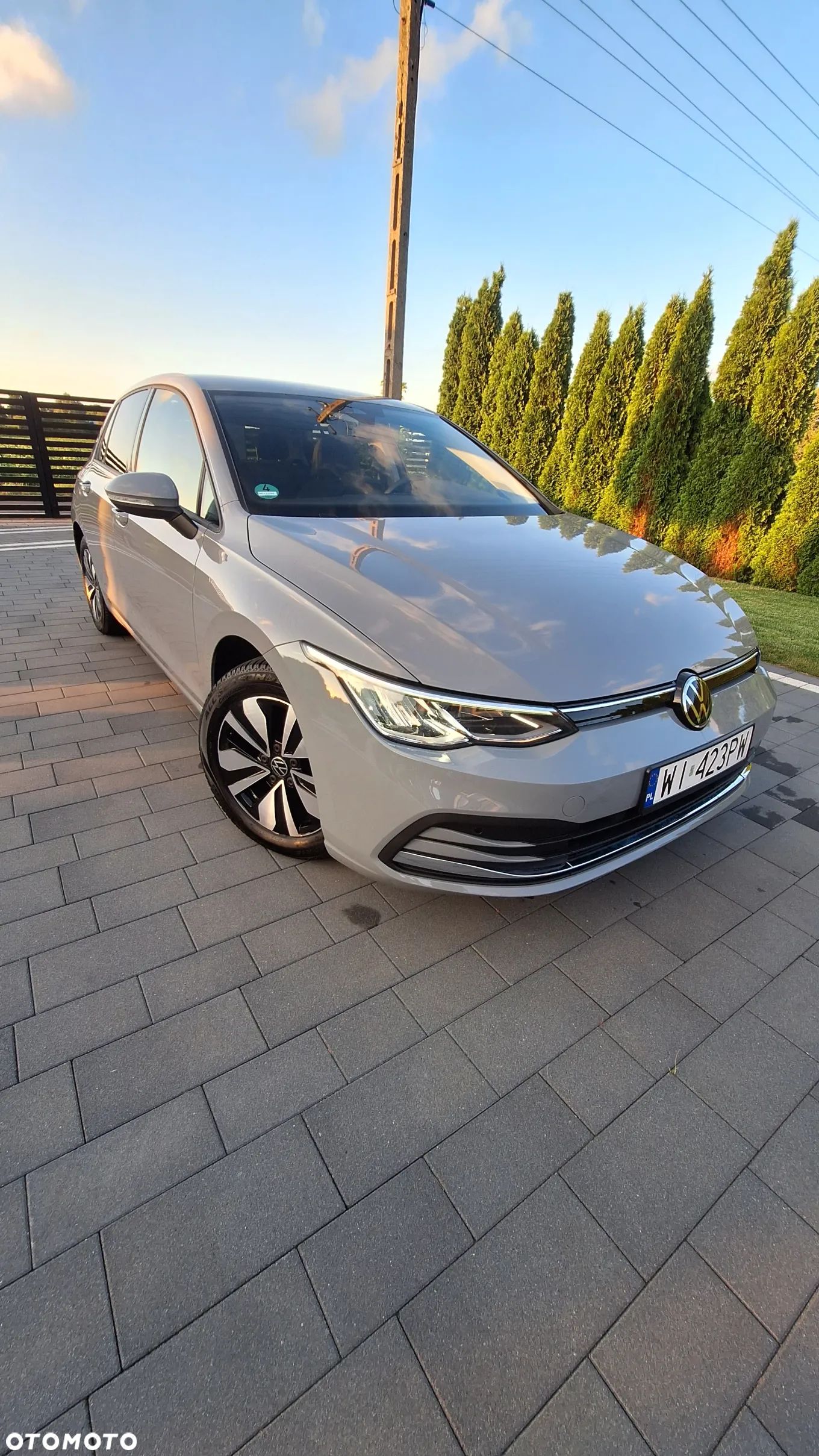 Volkswagen Golf 2.0 TDI SCR DSG Move - 1