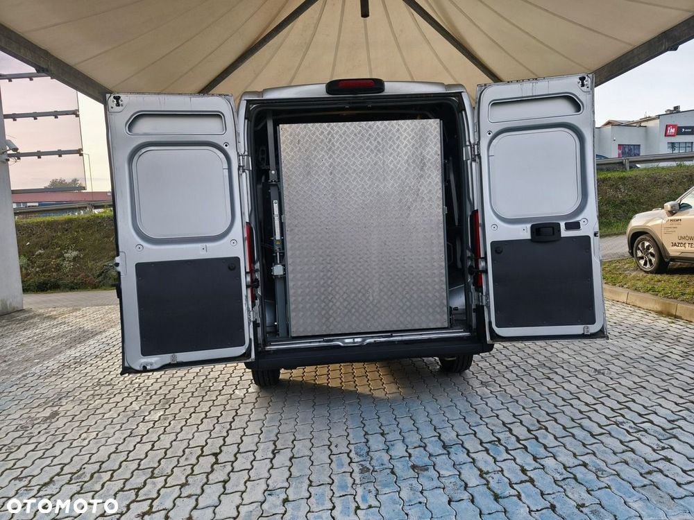 Opel Movano - 17