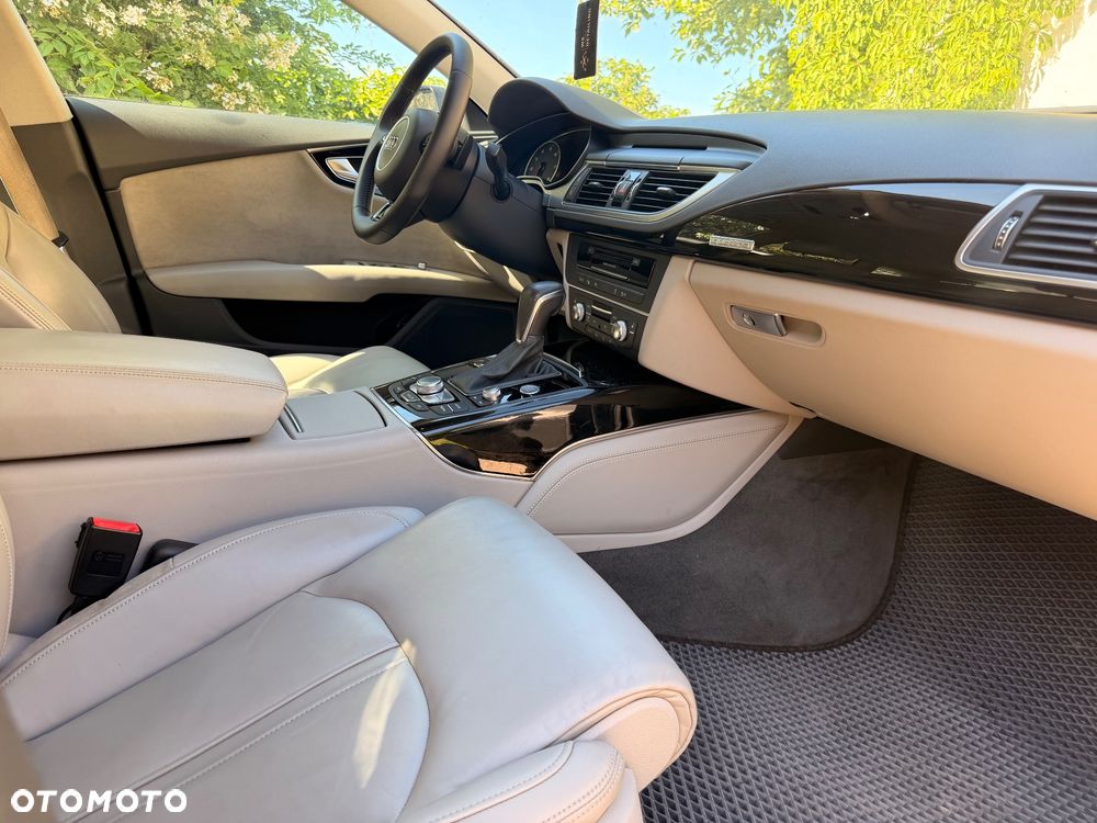 Audi A7 Sportback - 11