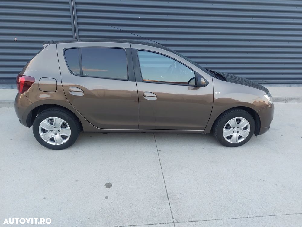 Dacia Sandero 0.9 TCe Laureate - 11