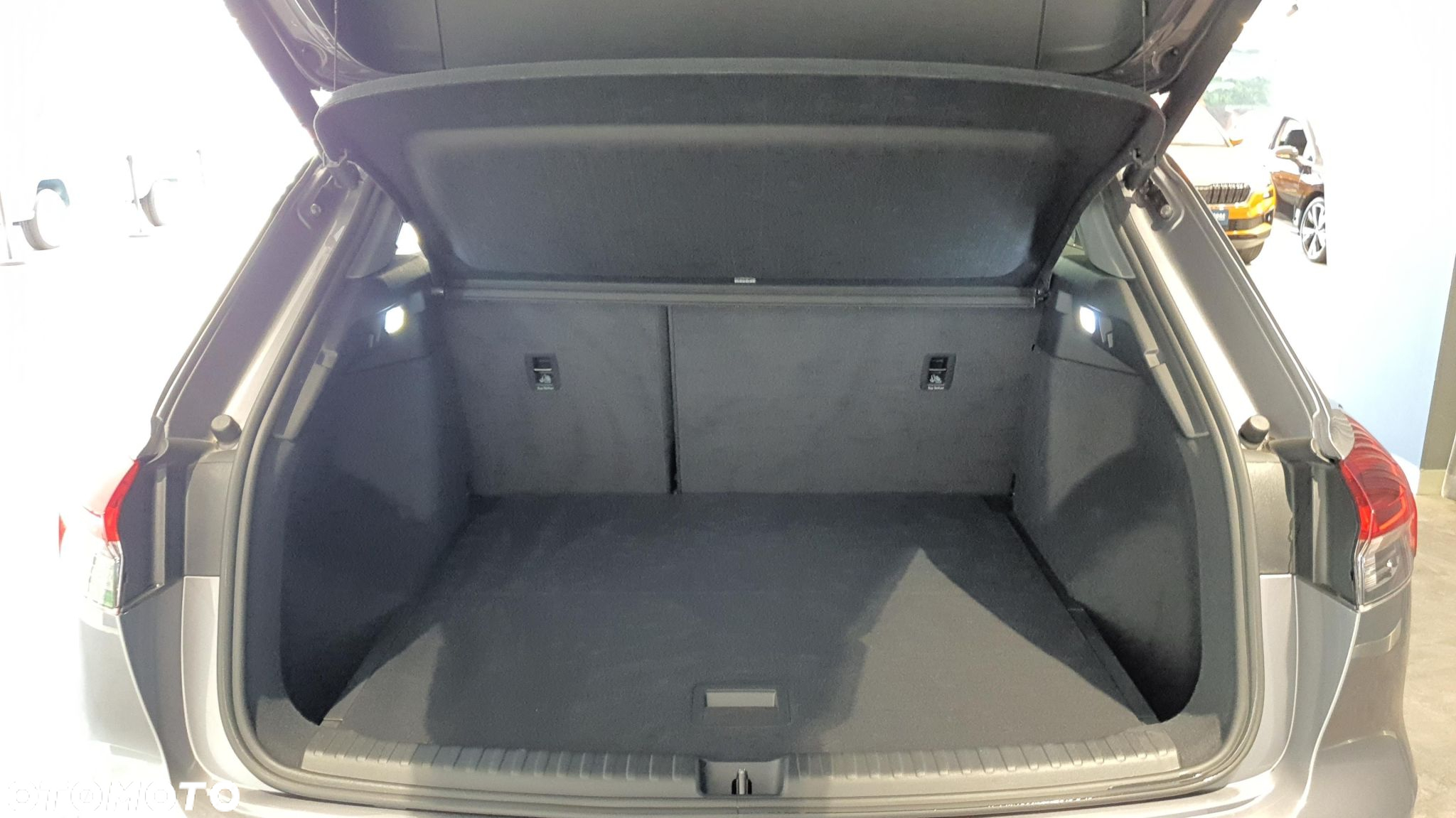 Audi Q4 e-tron - 17
