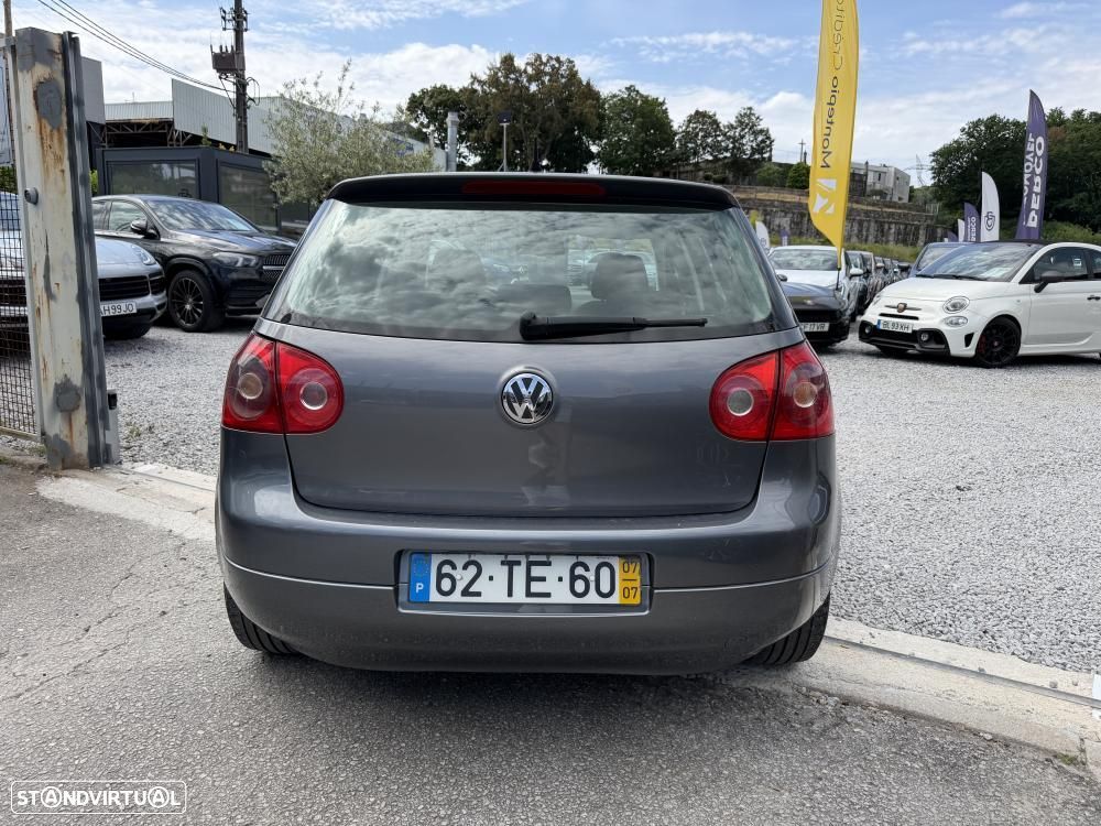 VW Golf 1.9 TDi BlueM. Confortline - 6