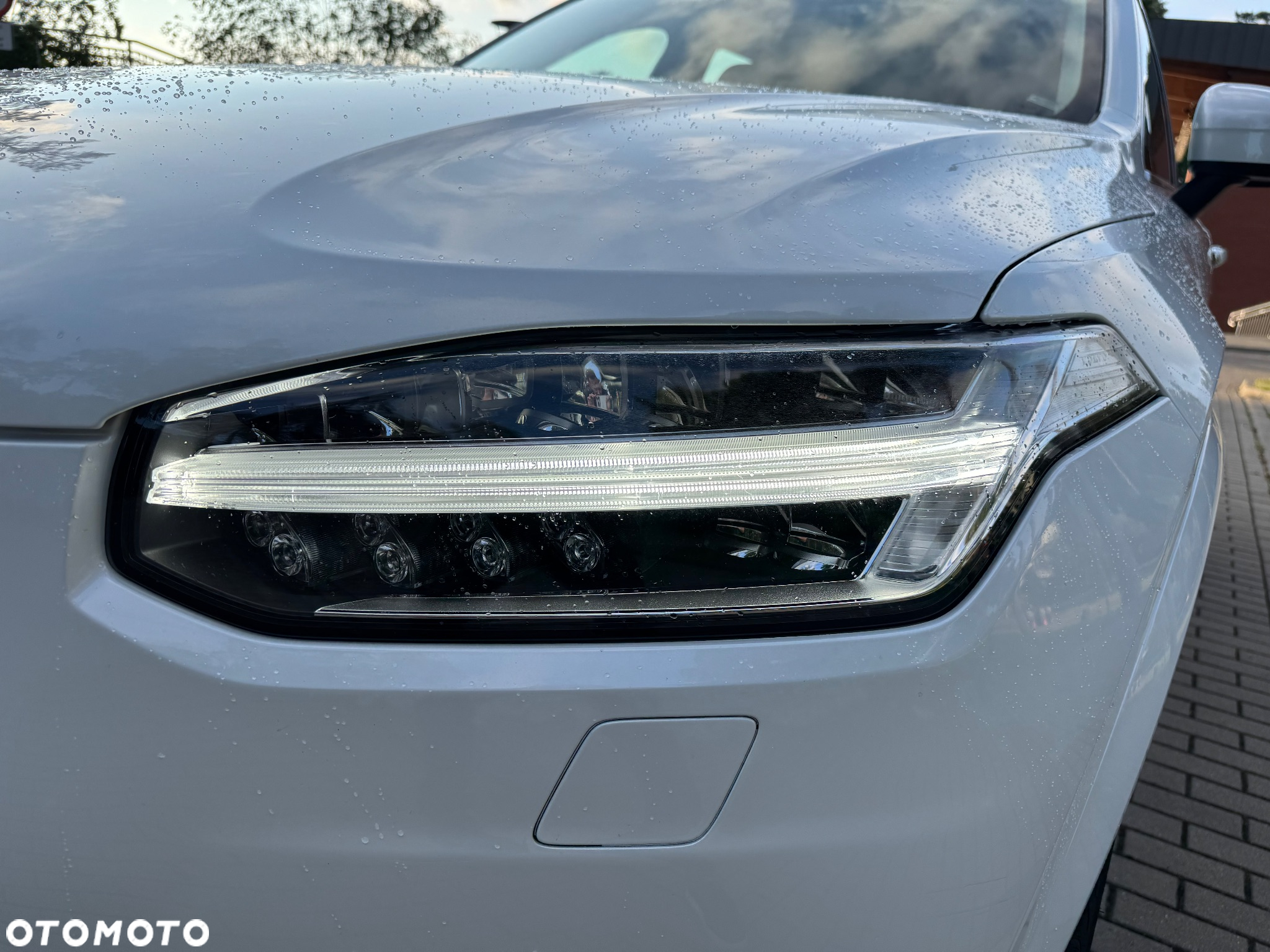Volvo XC 90 D5 AWD Momentum - 8