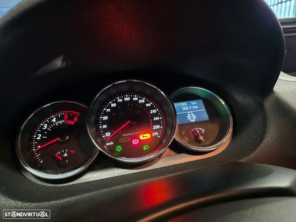 Renault Mégane Sport Tourer 1.5 dCi GT Line - 32