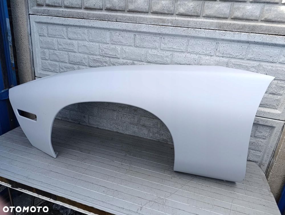 Porsche 928 Błotnik Przedni Lewy - 3