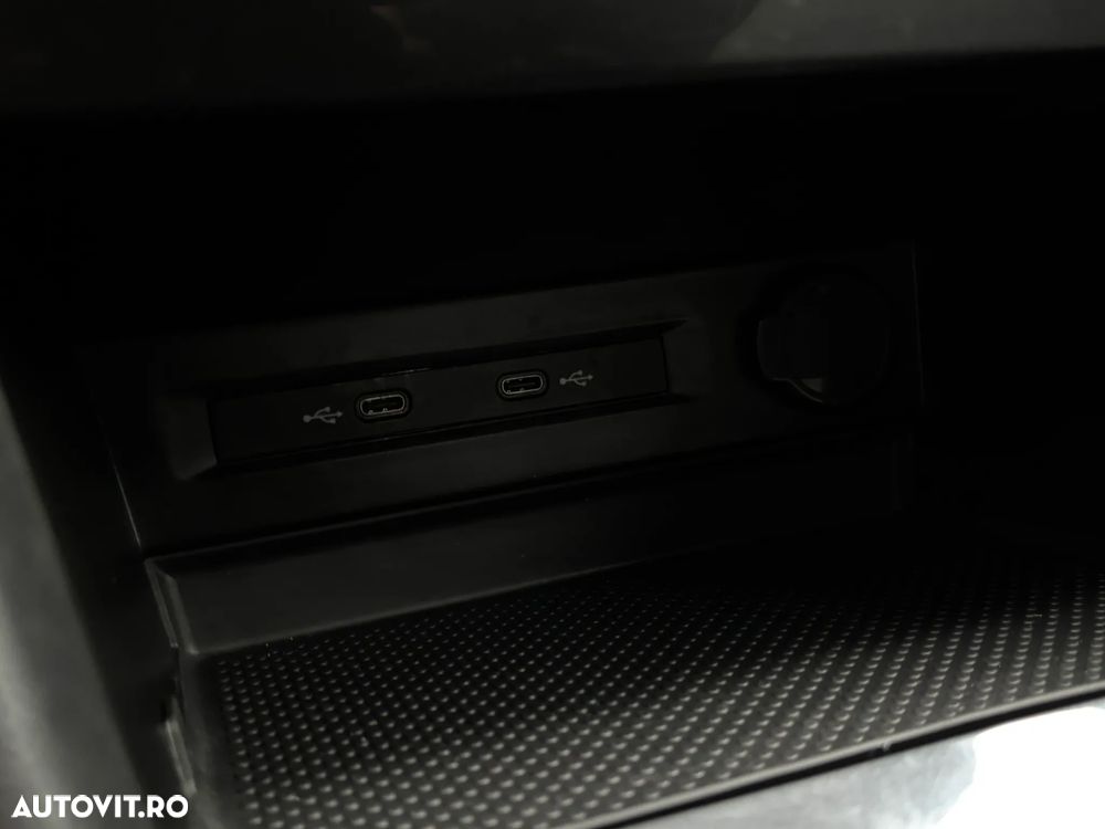 Volkswagen Tiguan 2.0 TDI SCR 4Motion DSG Comfortline - 31