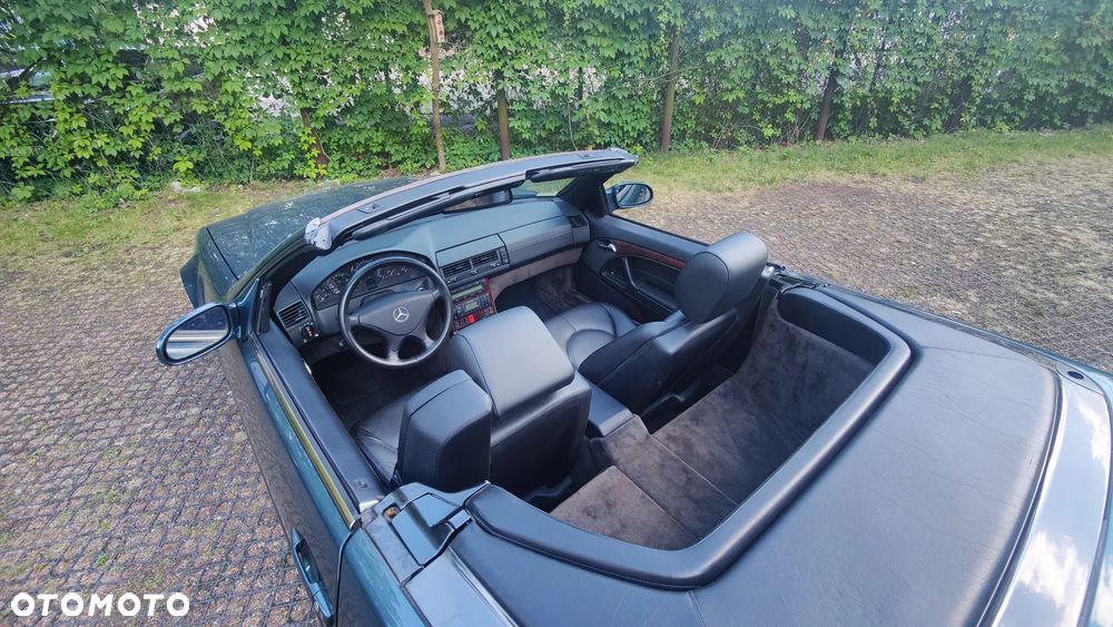 Mercedes-Benz SL - 11