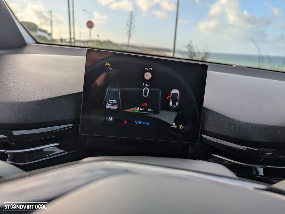 MG MG4 64 kWh Comfort - 9