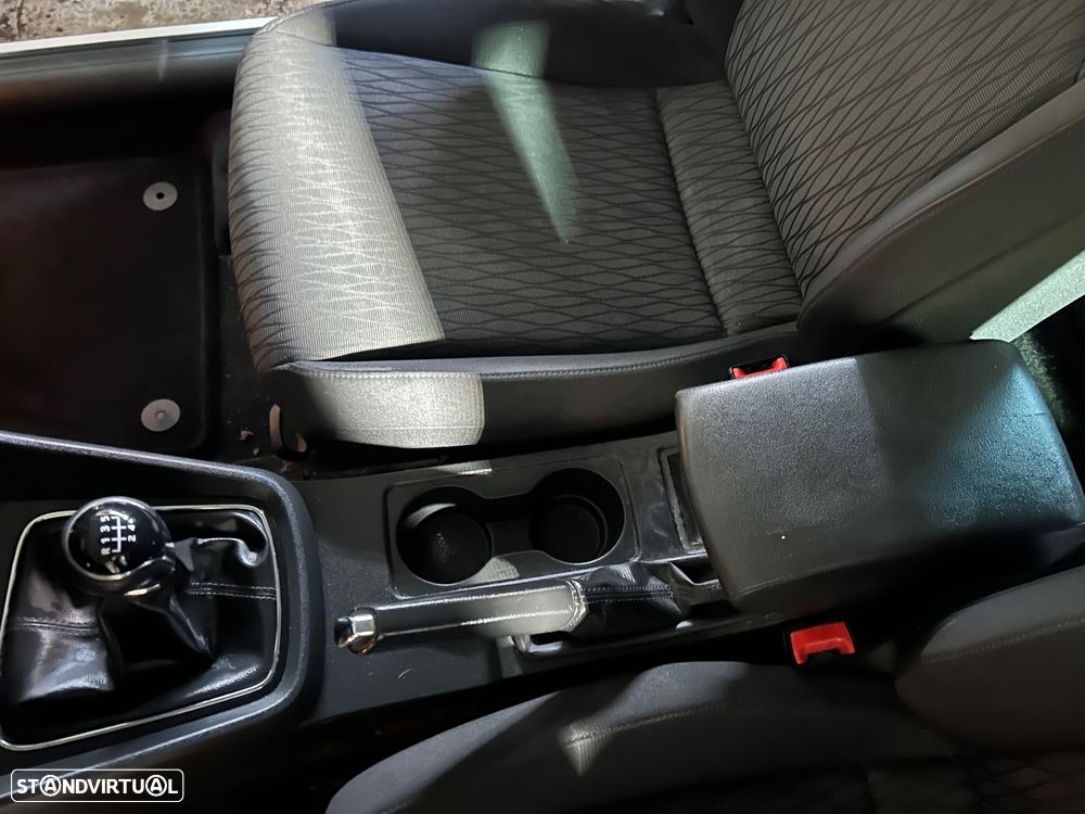 SEAT Leon 1.6 TDI S&S Style - 20