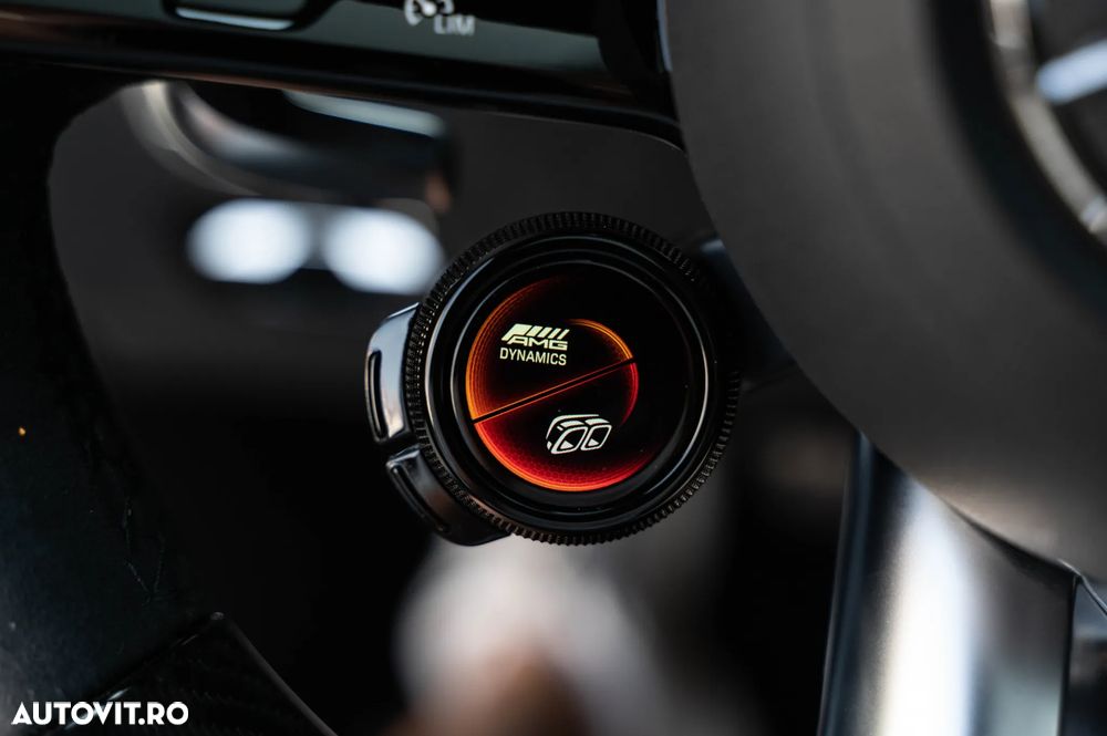 Mercedes-Benz AMG GT R Speedshift 7G-DCT - 18