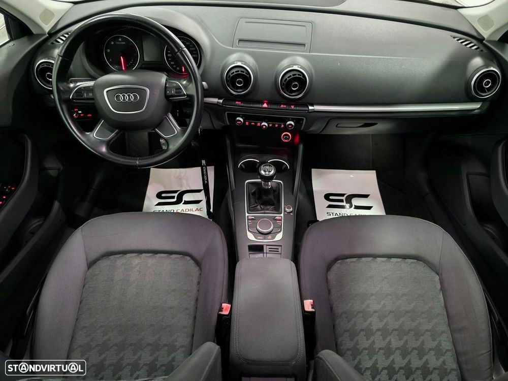 Audi A3 1.6 TDI Sport - 12
