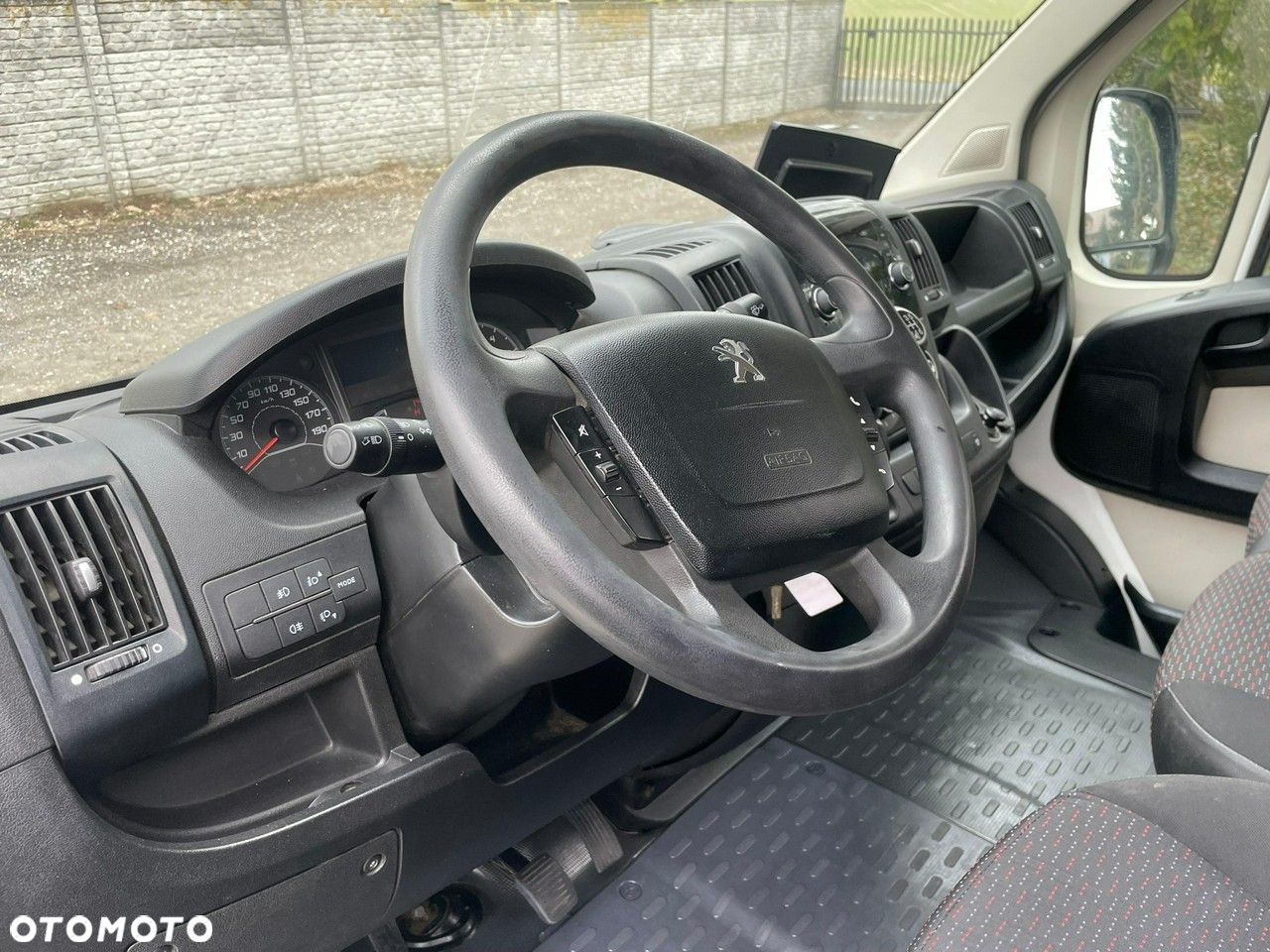 Peugeot Boxer - 13