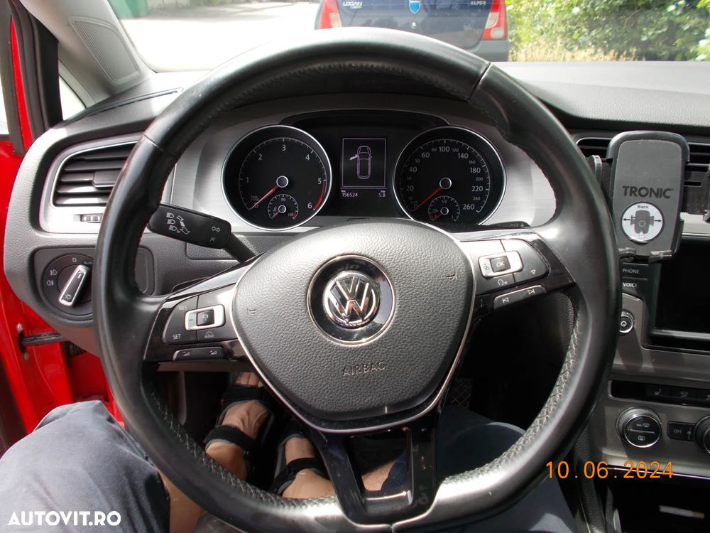 Volkswagen Golf - 13