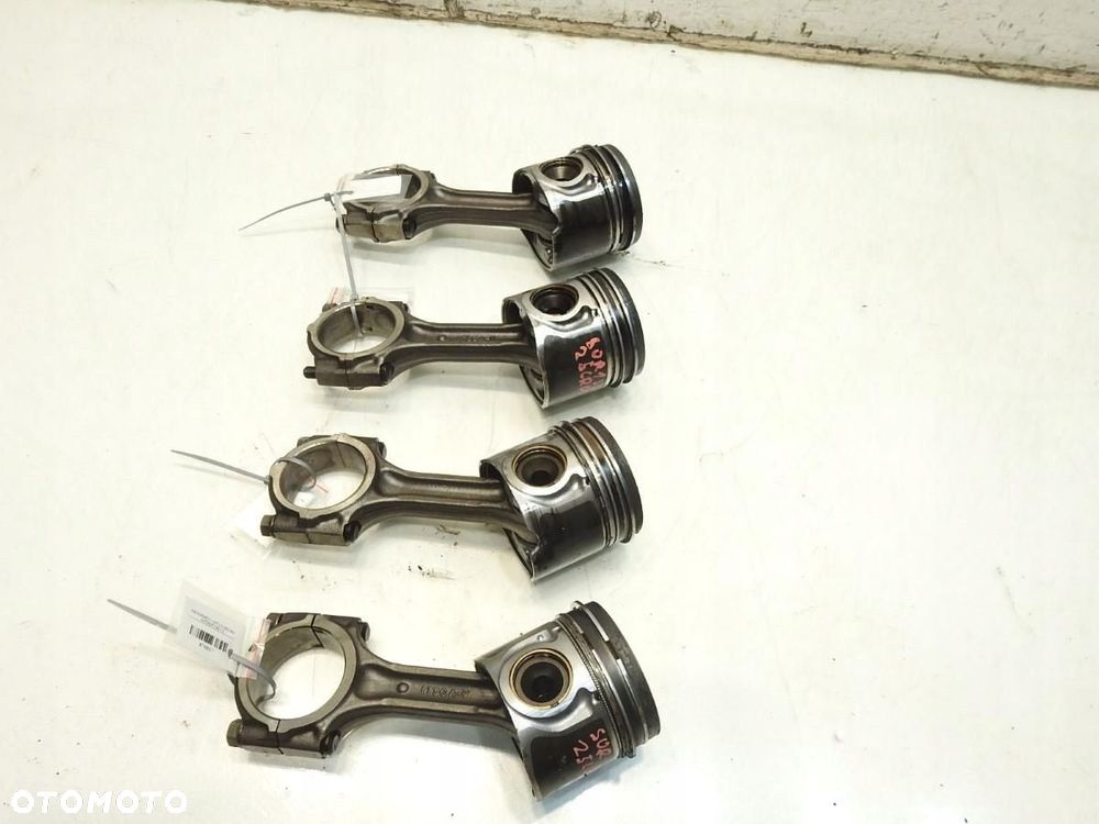 TŁOK TŁOKI KORBOWÓD D4CB KIA SORENTO I 2.5 CRDI 2159631597 - 8